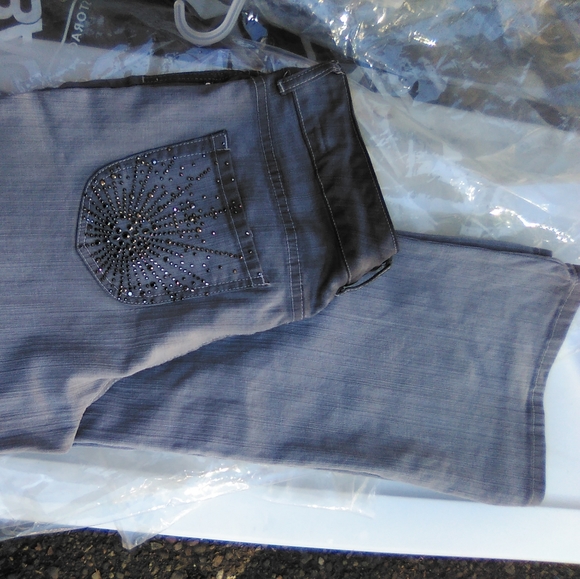 Chicos new jeans/pants lot - Picture 13 of 16